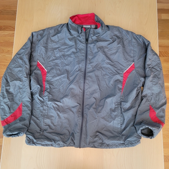 fitness gear Other - Fitness Gear Jacket Mens Large Gray and Red windbreaker full zip back vents.